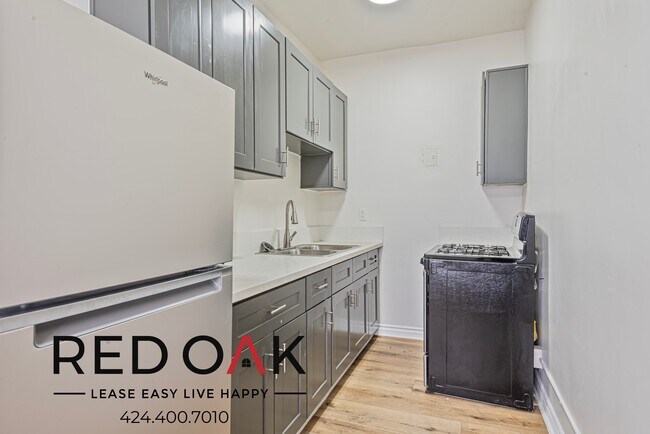 Photo - ~2 Weeks FREE~ Excellent Studio with Stain... Unidad 309