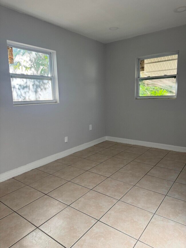 Photo - 1507 Coronado Ave