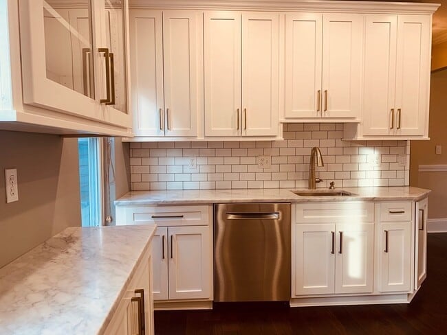 Photo - 8 Taft St Unit 2