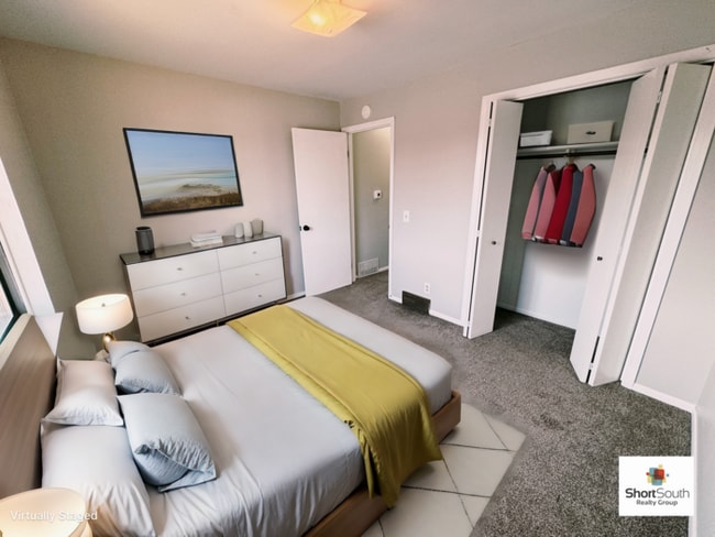 Photo - Updated 2 bed 1 bath apartment with covered detached garage
