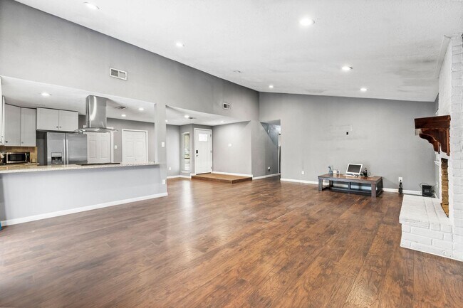 Photo - 23135 Birnam Wood Blvd
