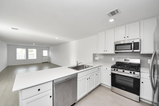 Photo - 248 Hazy Pnes Ln