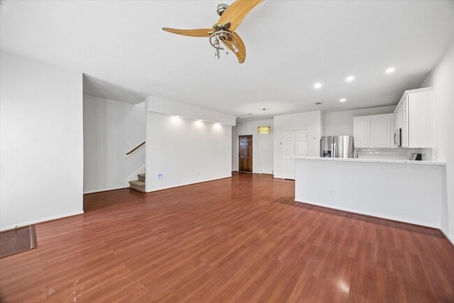 Photo - 1161 Eden Park Ln