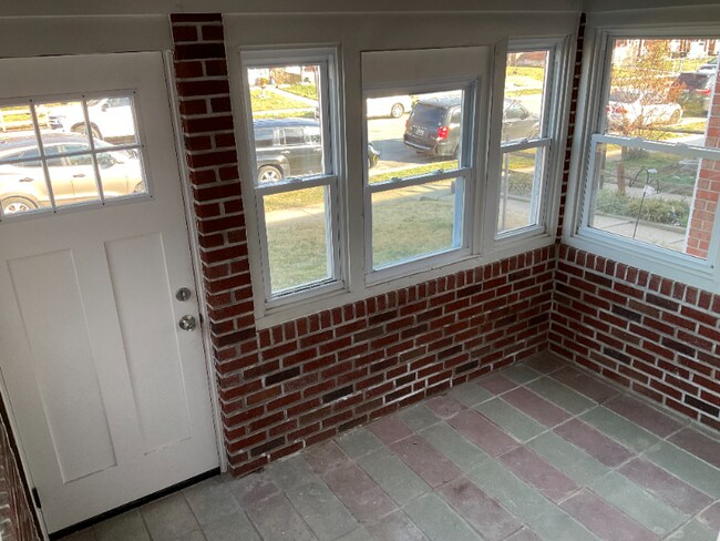 Photo - 7844 Lockwood Rd