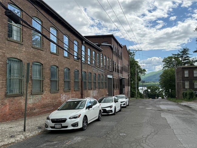 Photo - 44 Johnes St Unit 108-J
