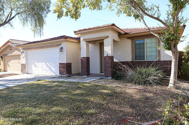 Building Photo - 28016 N Sedona Way Rental