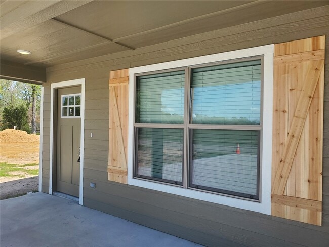 Photo - 2203 N Winfree St
