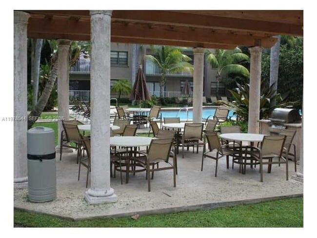 Photo - 9301 SW 92nd Ave Unit 207C