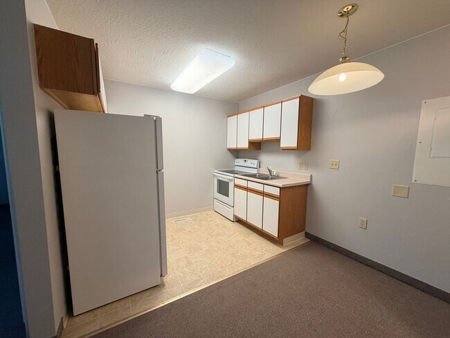 Photo - 431 Dakota St Unit 431 Dakota St - Apt 6