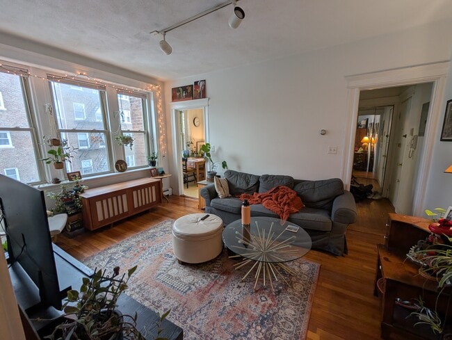 Photo - 1625 Commonwealth Ave Unit 16