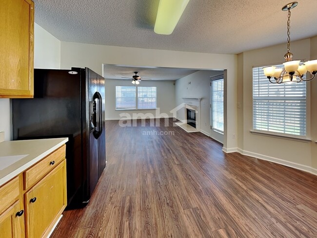 Photo - 1014 Holly Park Dr