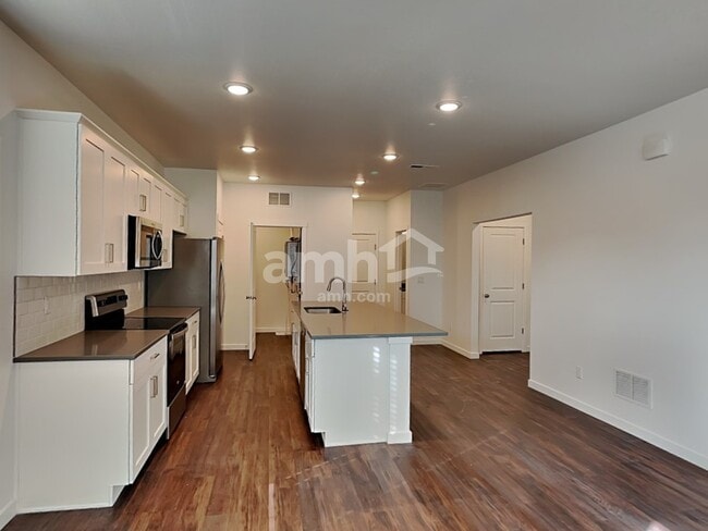 Photo - 23536 E 2nd Pl
