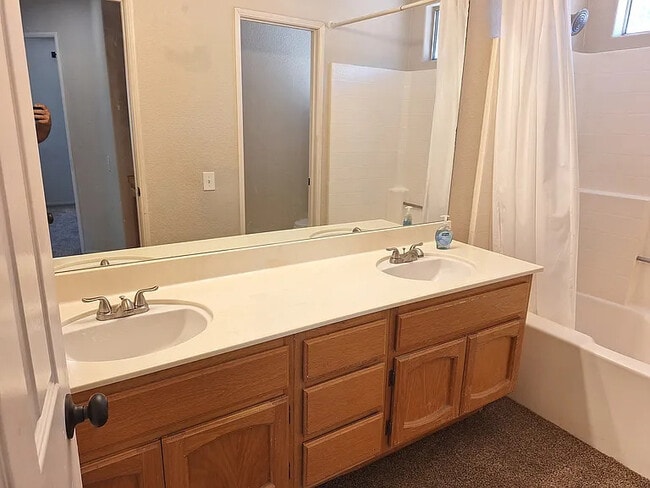 3264 Noya Way