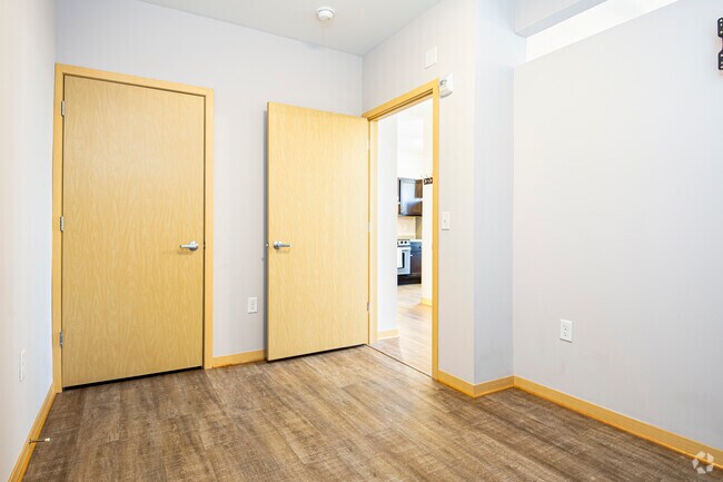 1BR, 1BA - 516SF