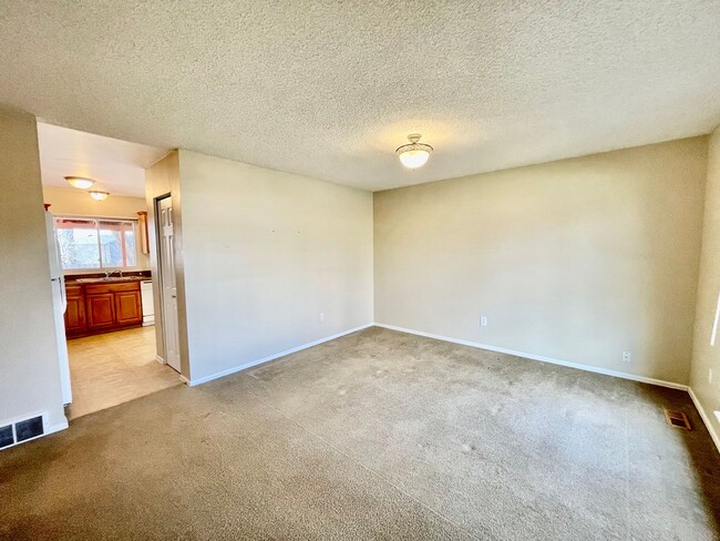 Photo - Lafayette Ranch on a Spacious Lot - Available Early June