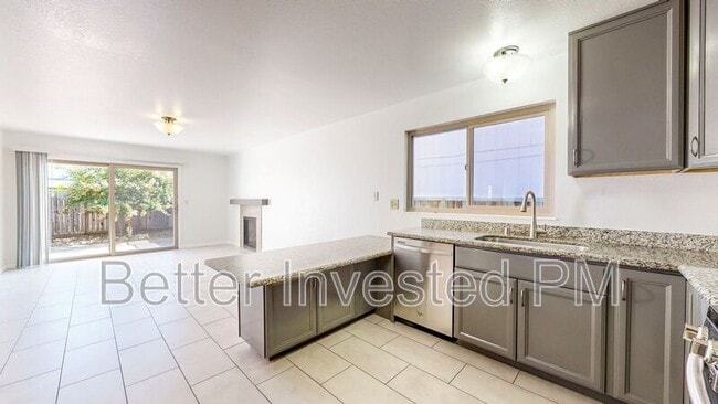 Photo - 1417 Gregory Ct