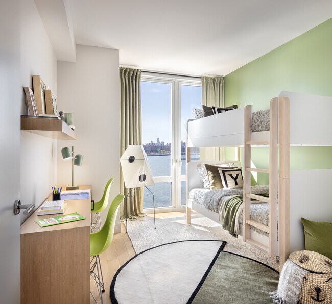 60 Wharf Dr Apartment Unit 512 Brooklyn, NY