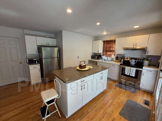 Photo - 15 Amys Ct