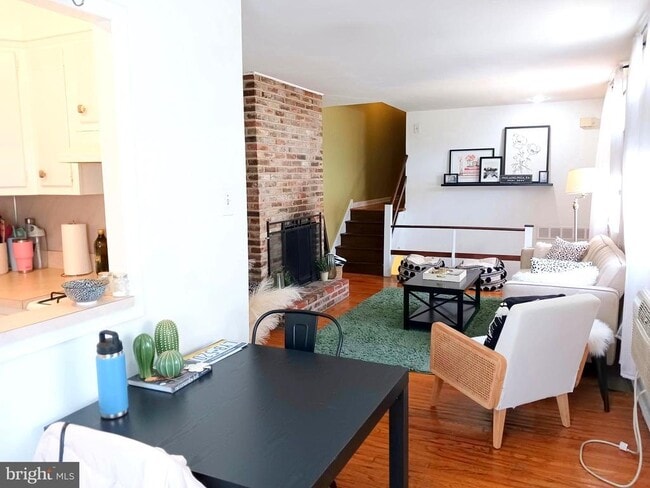 Photo - 1510 Lombard St Unidad 3