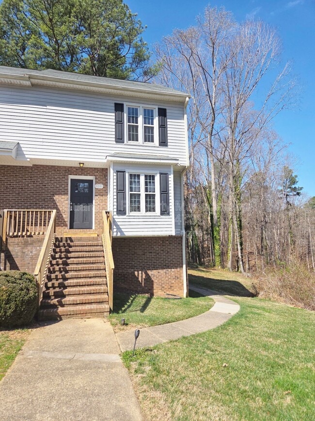 Building Photo - 6241 Waterside Ln