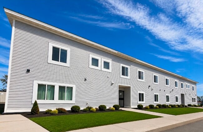 Laurentian Apartments