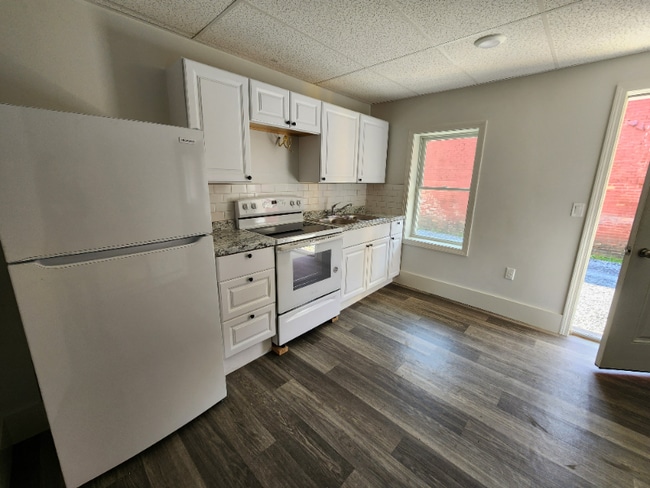 Photo - 44 Granite St Apartment Unit 8