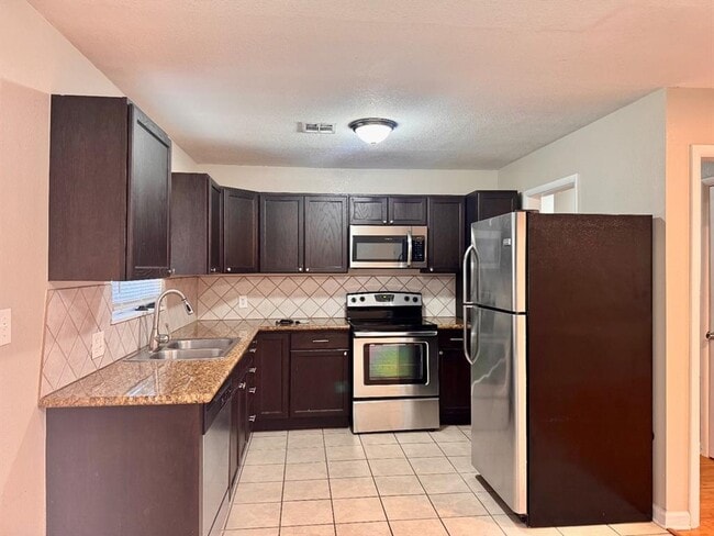 Photo - 2029 NW 46th St