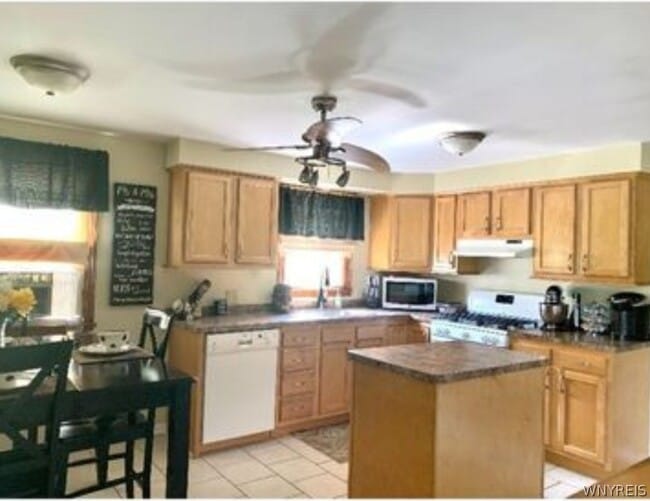 Photo - 299 Joseph Dr
