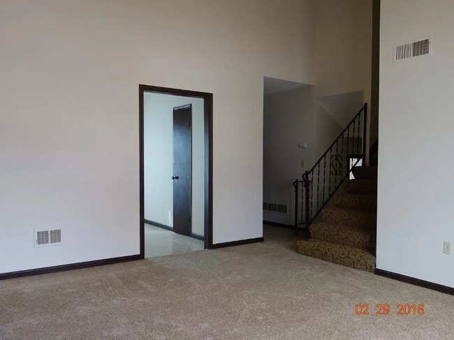 Photo - 16109 W 141st Terrace