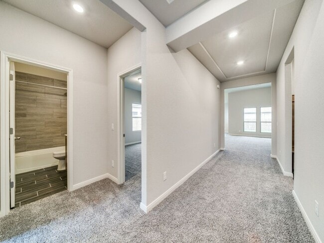 Photo - 205 STAG Way