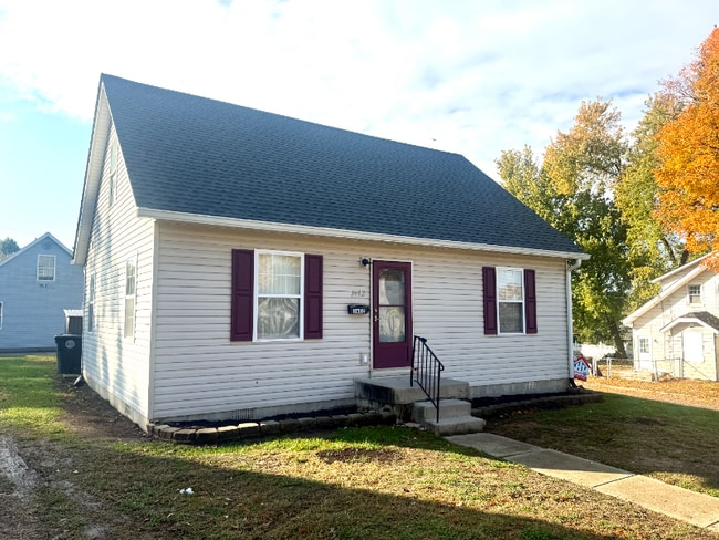 Photo - 3602 E 5th St