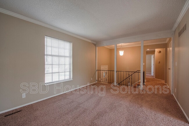 Photo - 10408 Smalley Ct