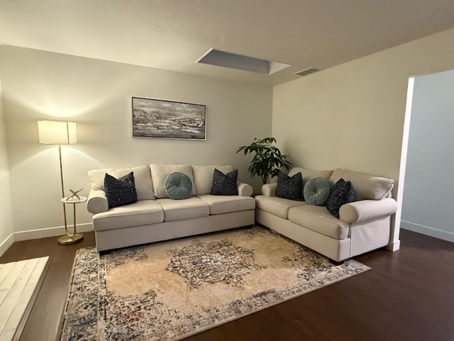 Building Photo - 6225 Wildomar Way