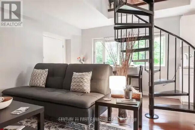 Photo - 705 Conservation Dr