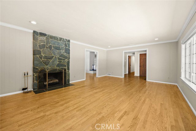 Photo - 117 Catherine Park Dr