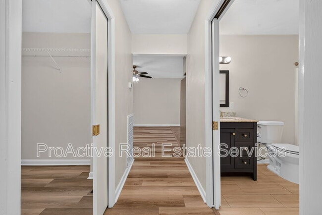 Photo - 100 Hodges Manor Rd