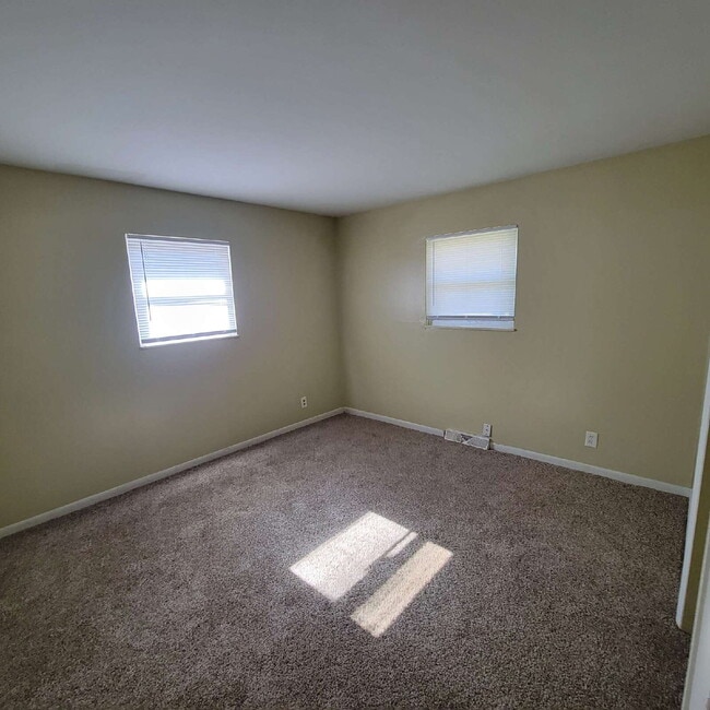 Photo - Eastside 2 Bedroom