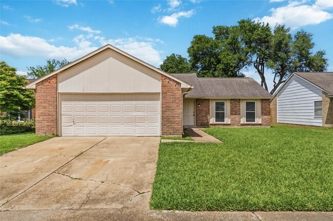 Photo - 16958 Jenikay St