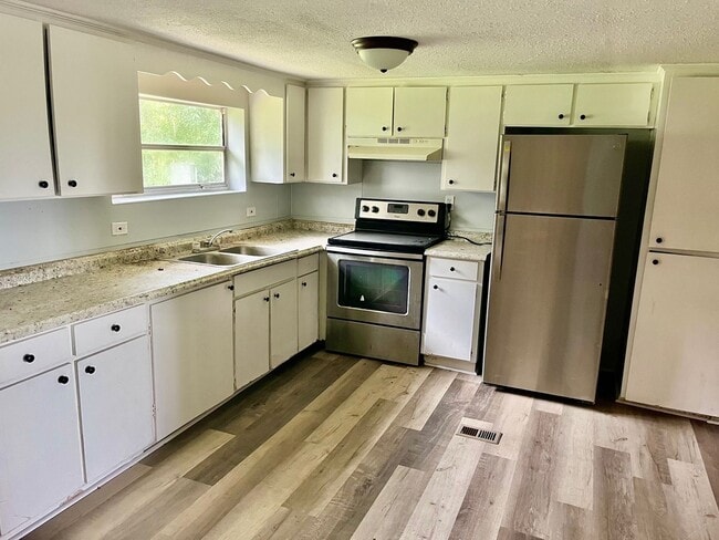 Photo - 3301 Diana Dr Unit 3301 Diana Drive