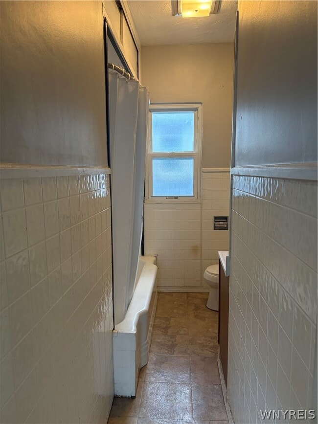 Photo - 1793 Welch Ave