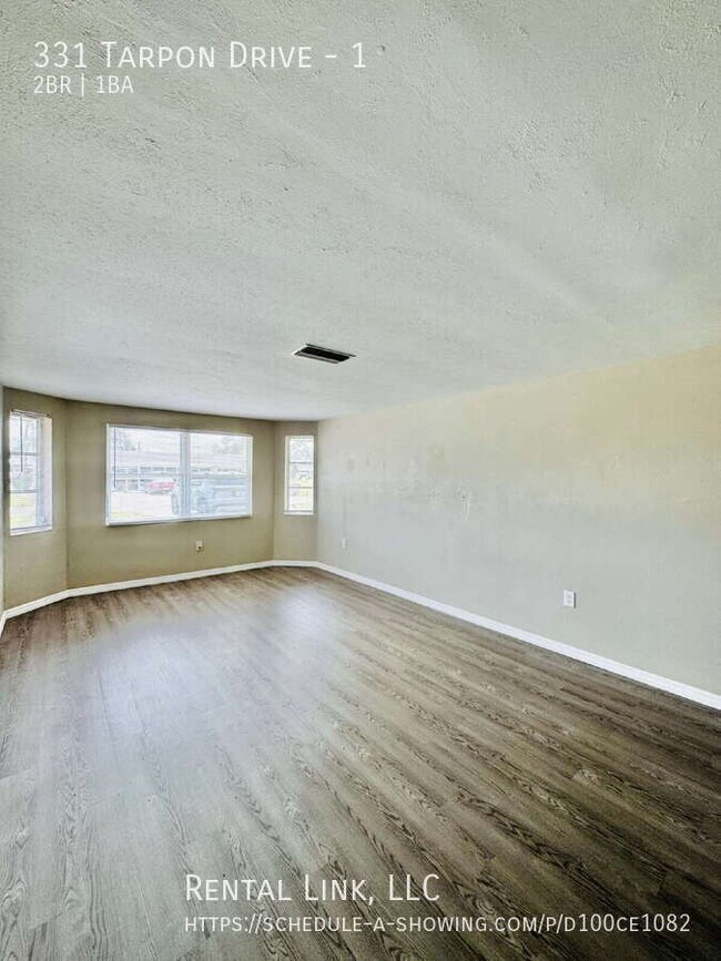 Photo - 331 Tarpon Dr Unit 1