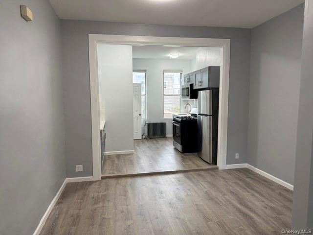 8-57 Woodward Ave Unit 2R