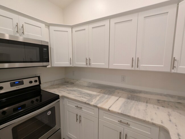 Photo - 344 S 740 W