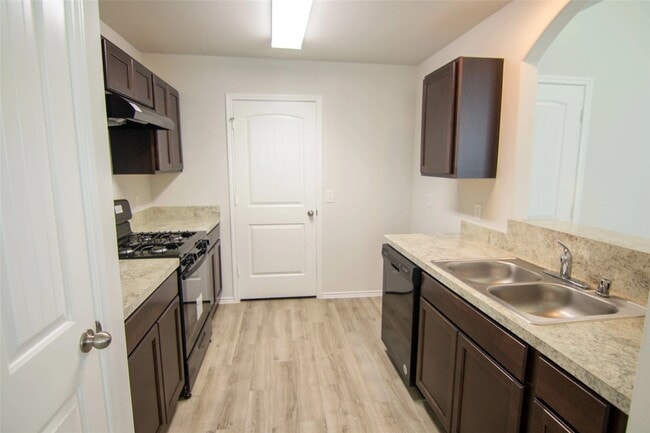 Building Photo - 17314 Cuthbert St