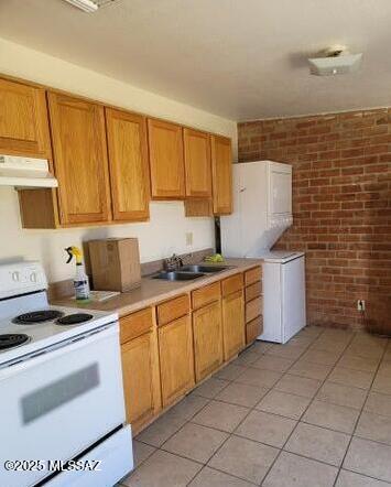 Photo - 425 E Delano St