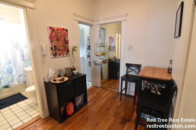 Photo - 15 Colborne Rd Unit 10