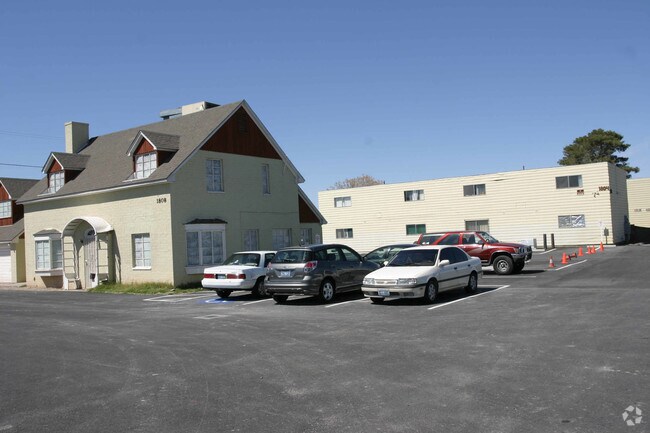 Photo - Rancho Arms Apartments