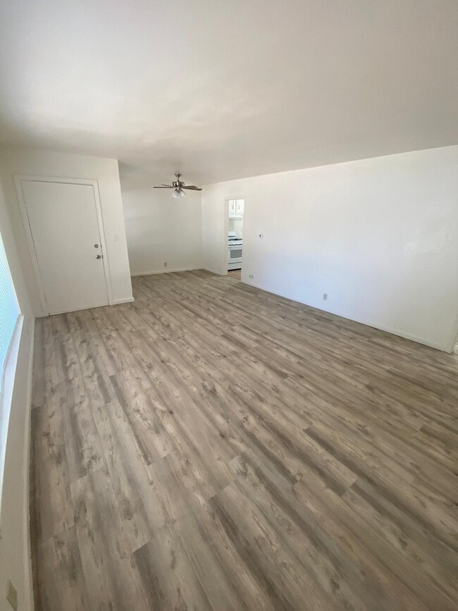 Photo - 211 Brand Rd