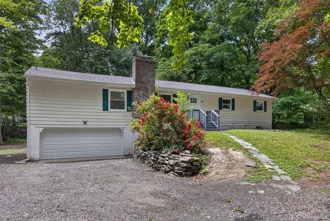 Photo - 179 Roosevelt Rd