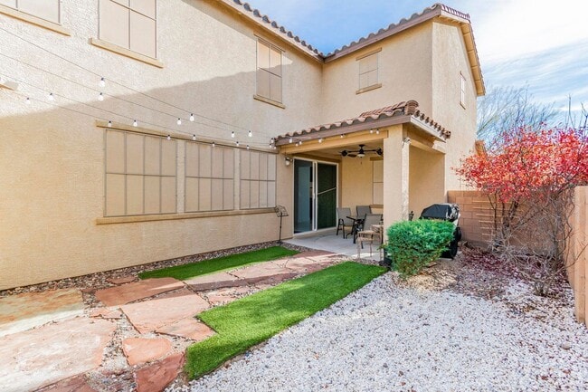 Photo - Immaculate 4 bedroom, 2 and 1 3/4 bath home located in the exclusive Master Planned Community Ins...